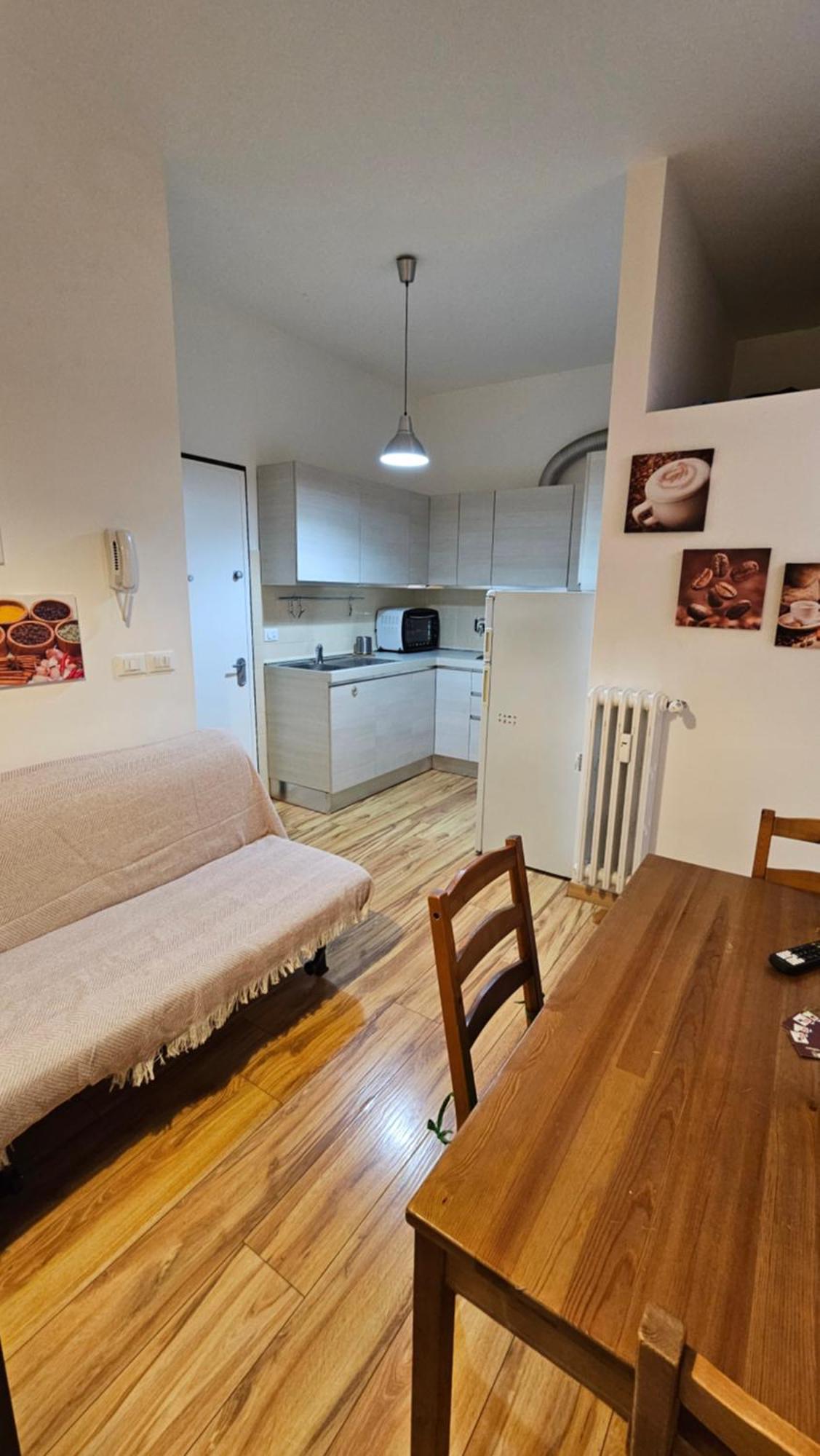 דירות בולוניה Residenza Ugo Bassi מראה חיצוני תמונה