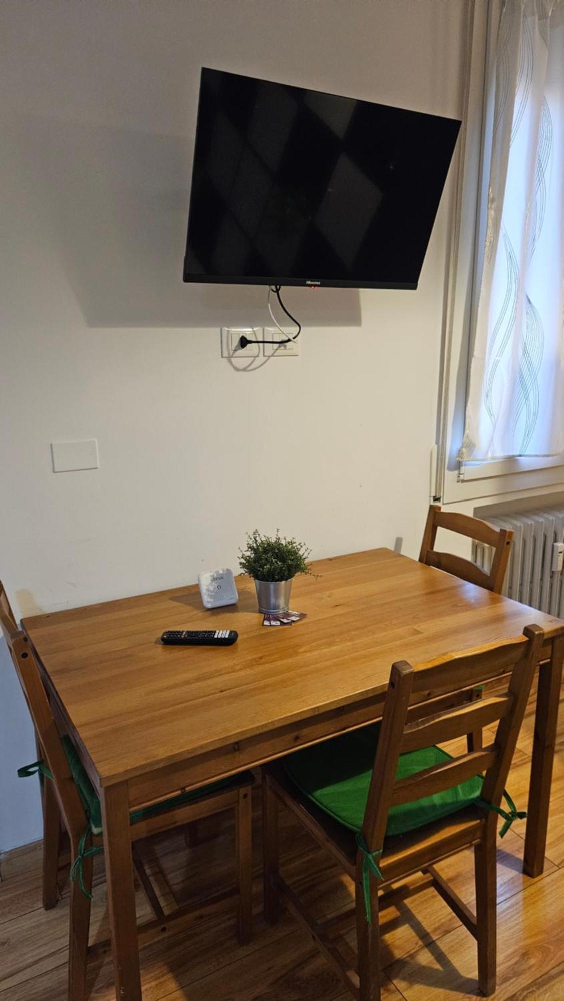 דירות בולוניה Residenza Ugo Bassi מראה חיצוני תמונה