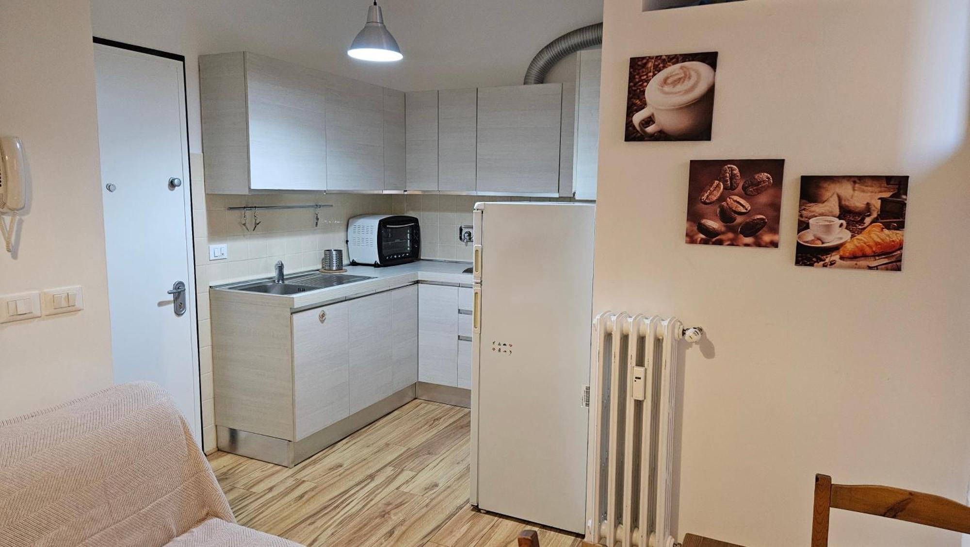 דירות בולוניה Residenza Ugo Bassi מראה חיצוני תמונה