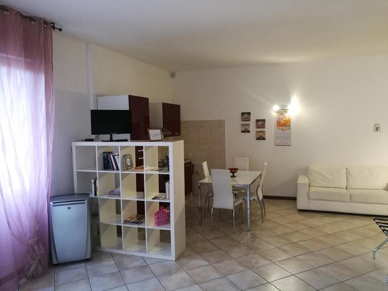 דירות בולוניה Residenza Ugo Bassi מראה חיצוני תמונה