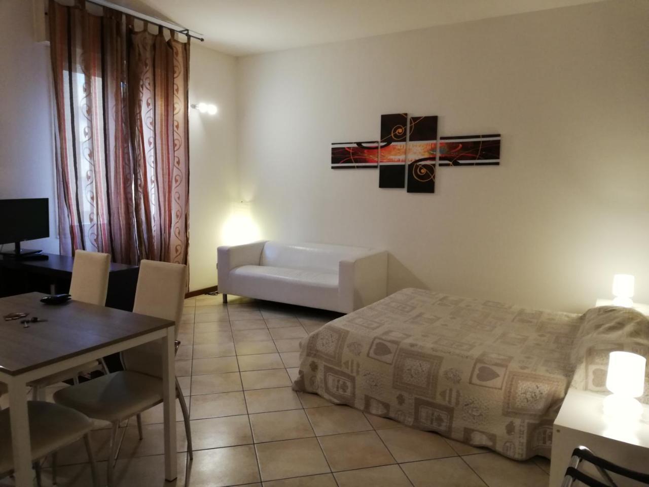 דירות בולוניה Residenza Ugo Bassi מראה חיצוני תמונה