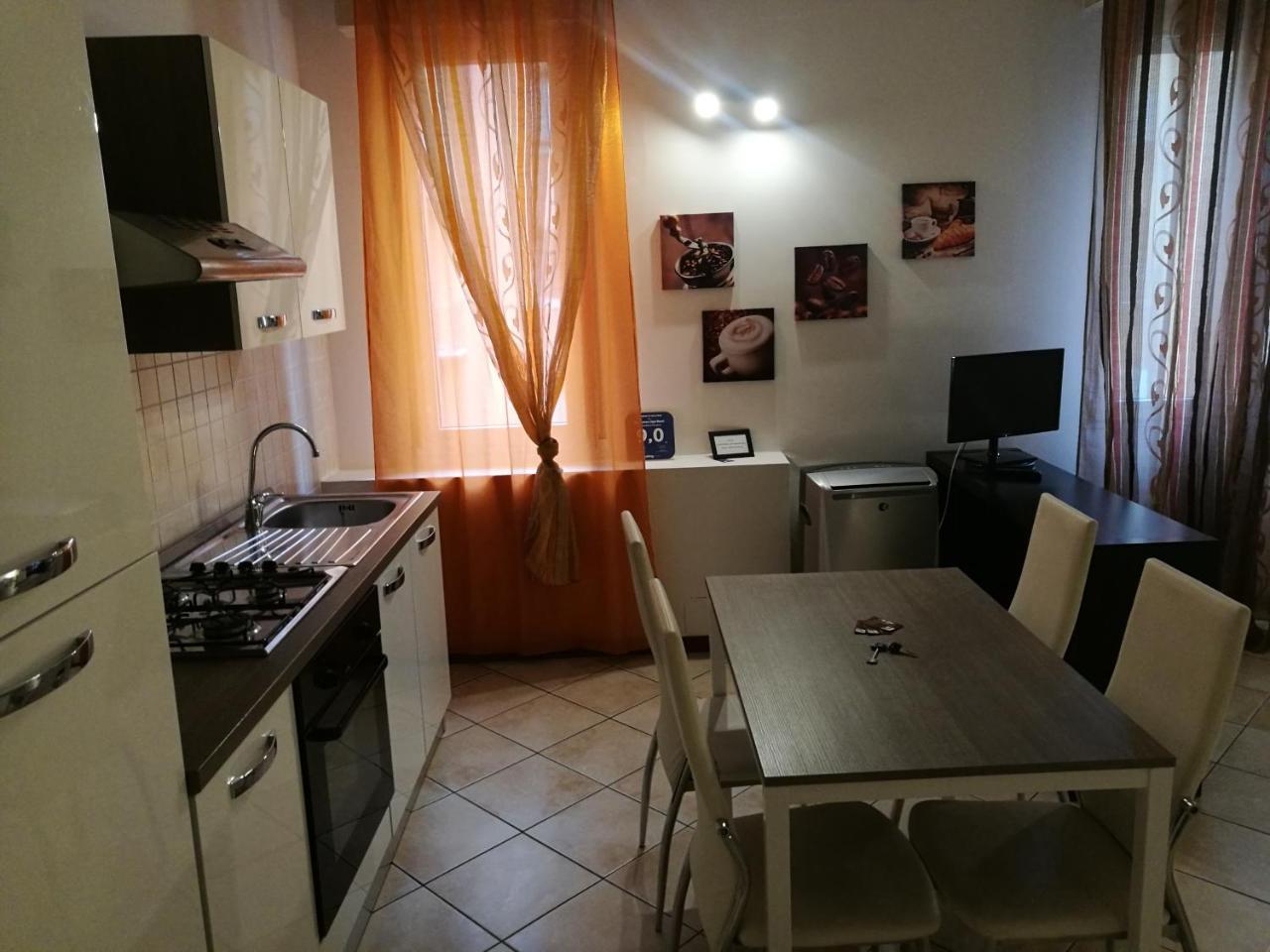 דירות בולוניה Residenza Ugo Bassi מראה חיצוני תמונה
