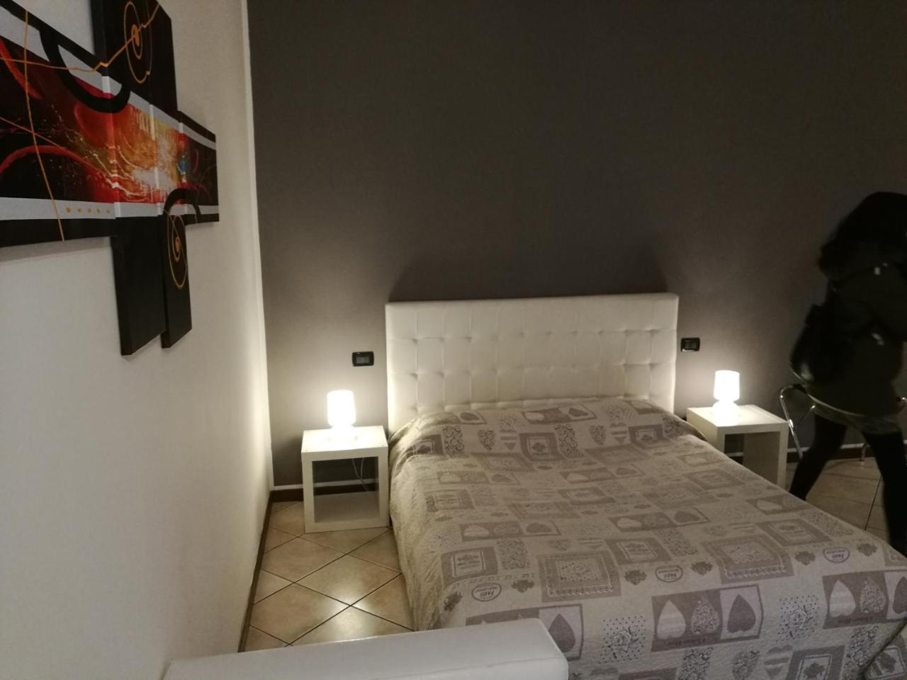דירות בולוניה Residenza Ugo Bassi מראה חיצוני תמונה