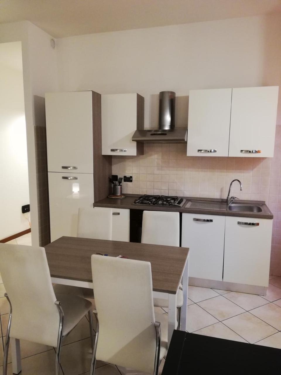 דירות בולוניה Residenza Ugo Bassi מראה חיצוני תמונה